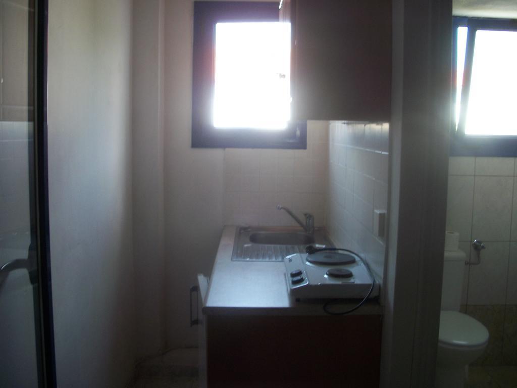 Michelle'S Studios Anaxos Habitación foto